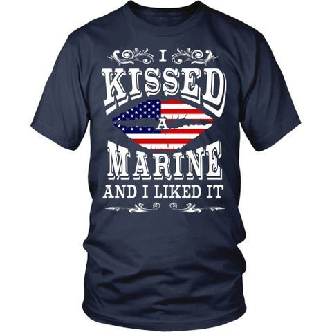 T-shirt - I Kissed A Marine