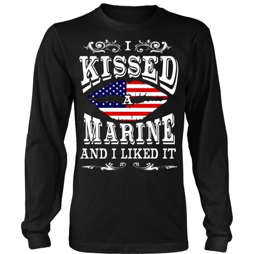 T-shirt - I Kissed A Marine